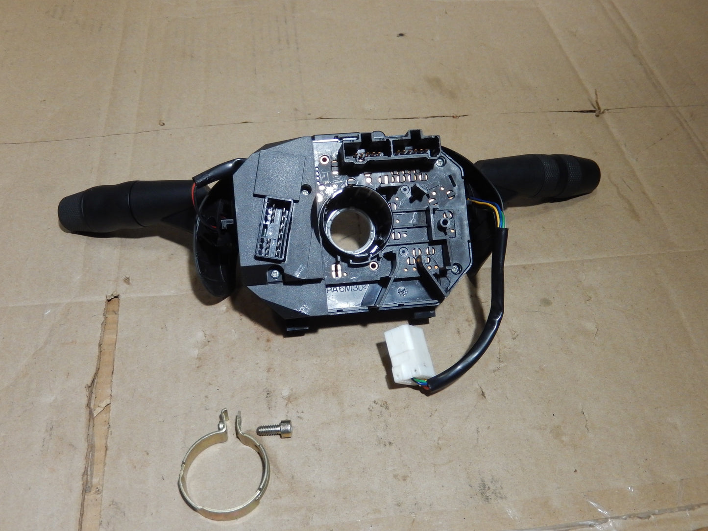 Maserati Quattroporte M-139 Steering Column Switch Cluster