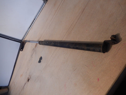 Datsun 240Z Rear Hatch Lift