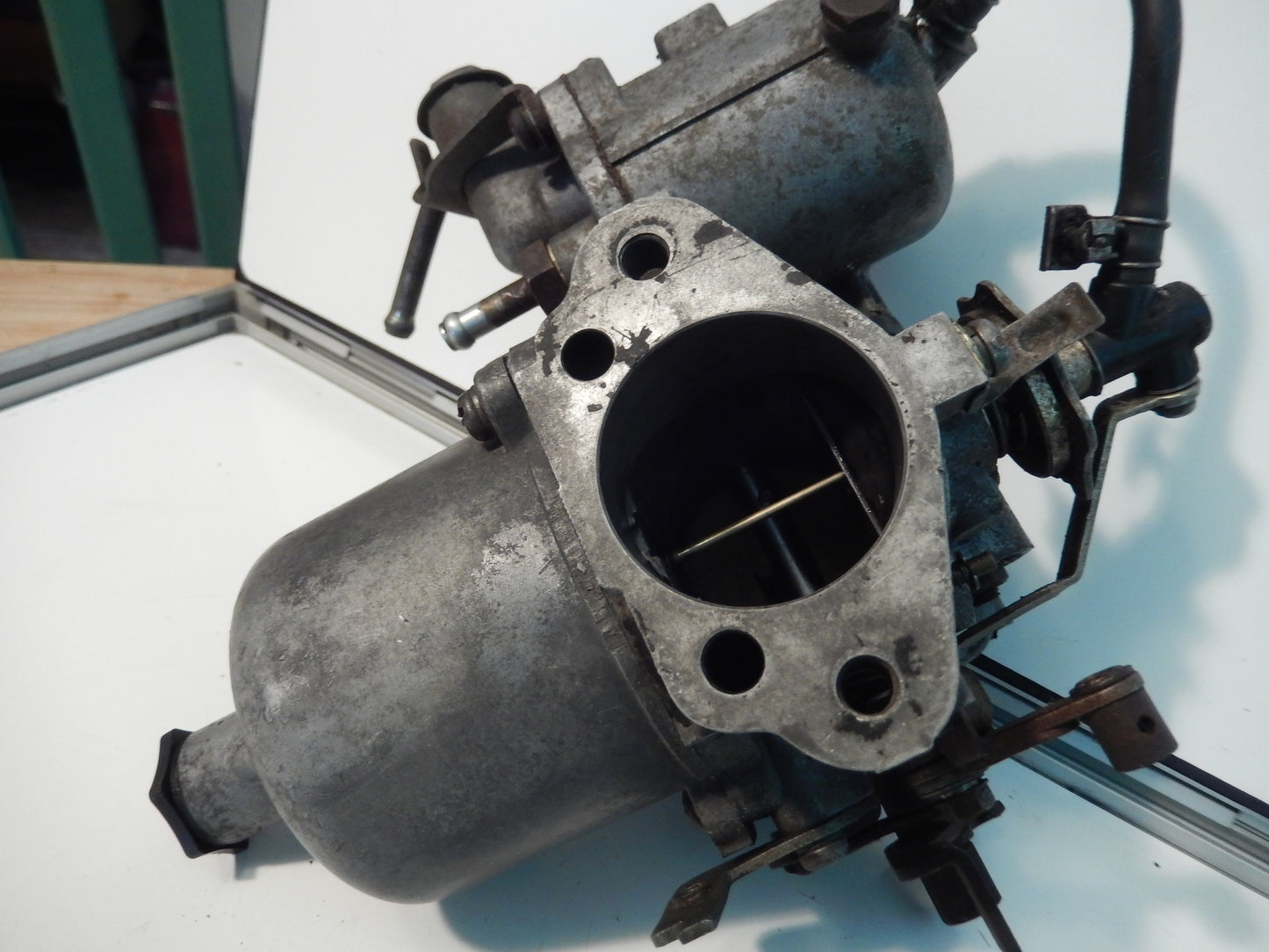 Datsun 240Z Rear Carburetor