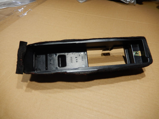 Maserati Quattroporte M139 Front Driver Interior Door Master Switch Bucket