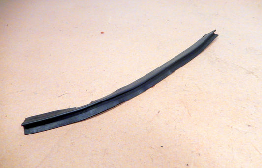 Datsun 280ZX Small Glass Seal