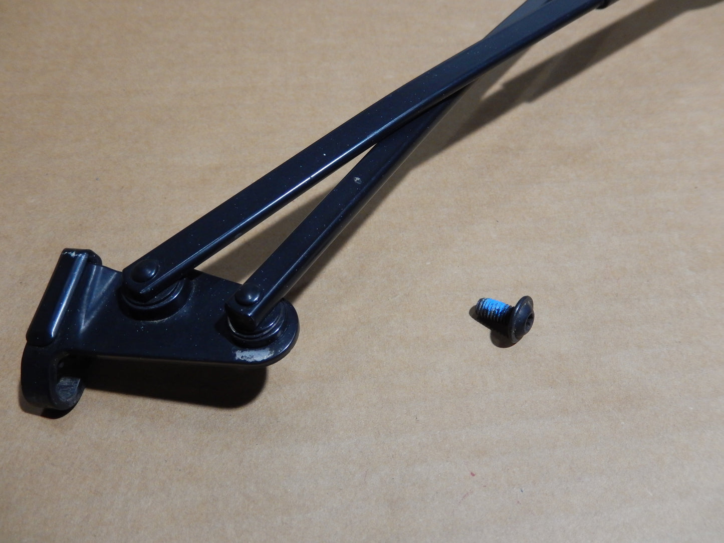 Maserati Quattroporte Drivers Side Wiper Arm