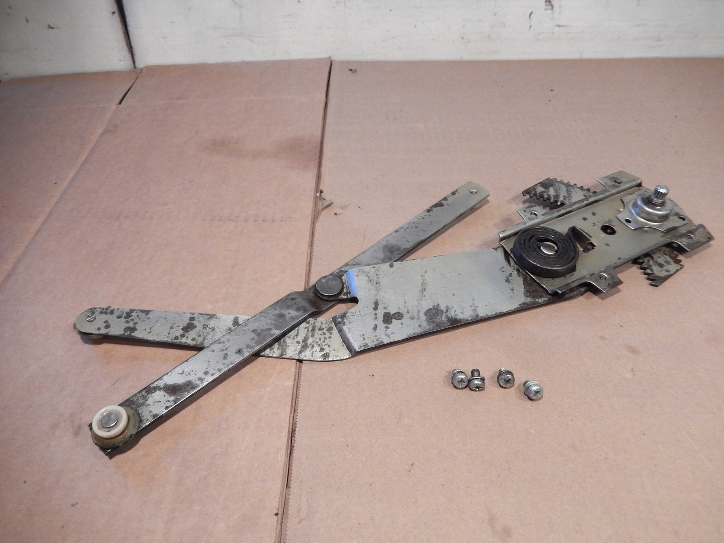 Datsun 240Z Passenger's Window Regulator