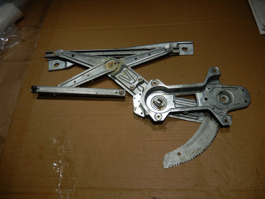 Maserati M138 Spyder Passengers Side Restorable Window Regulator