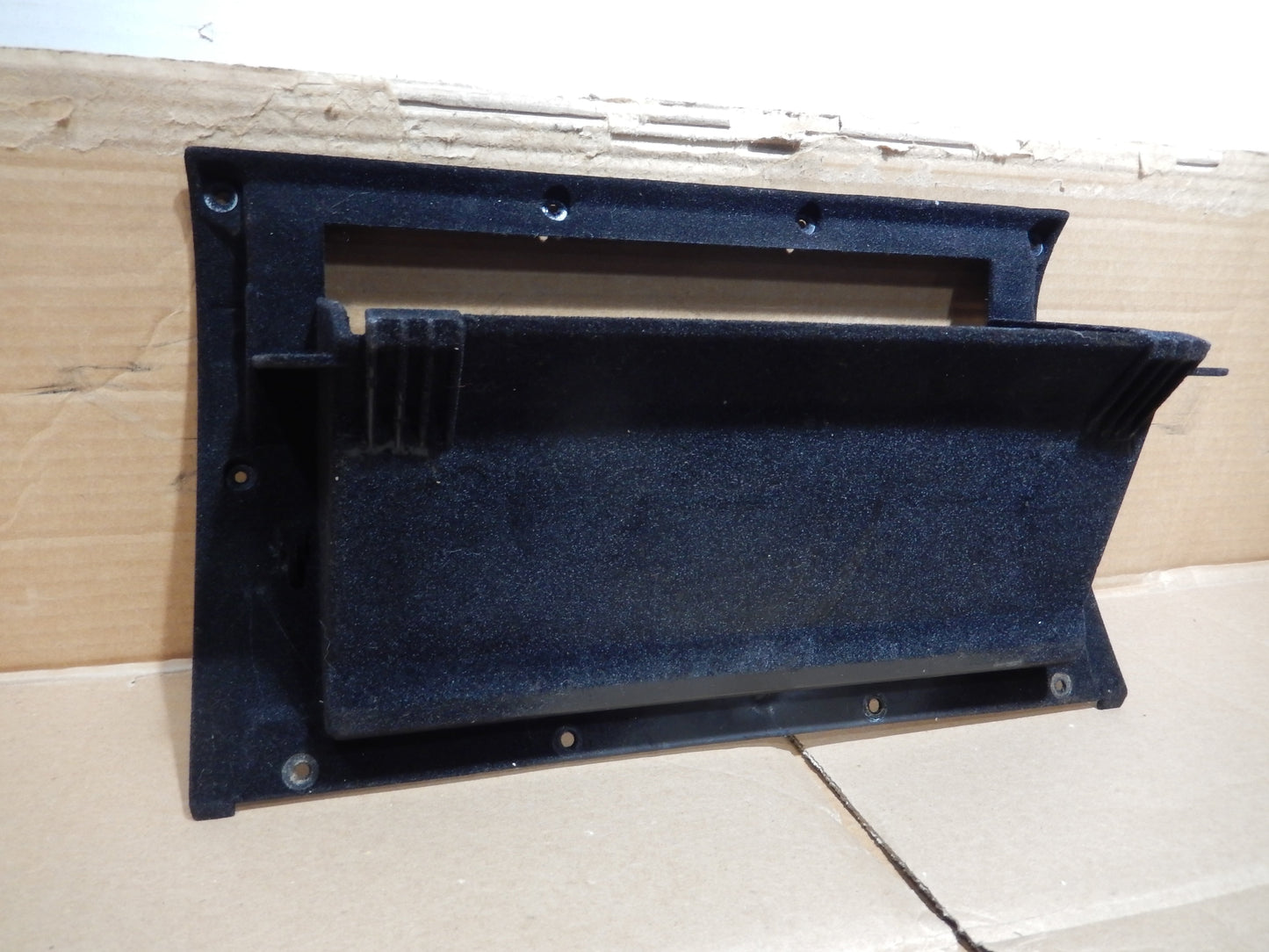 Maserati Quattroporte Glove Box Interior