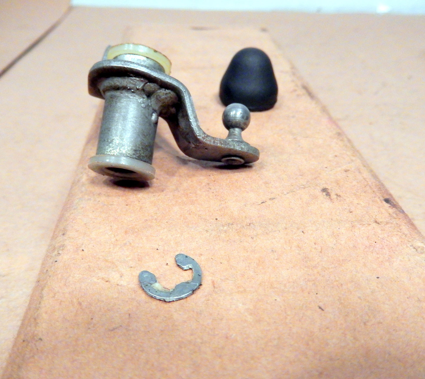 Datsun 1982 280ZX Firewall Mounted Throttle Lever