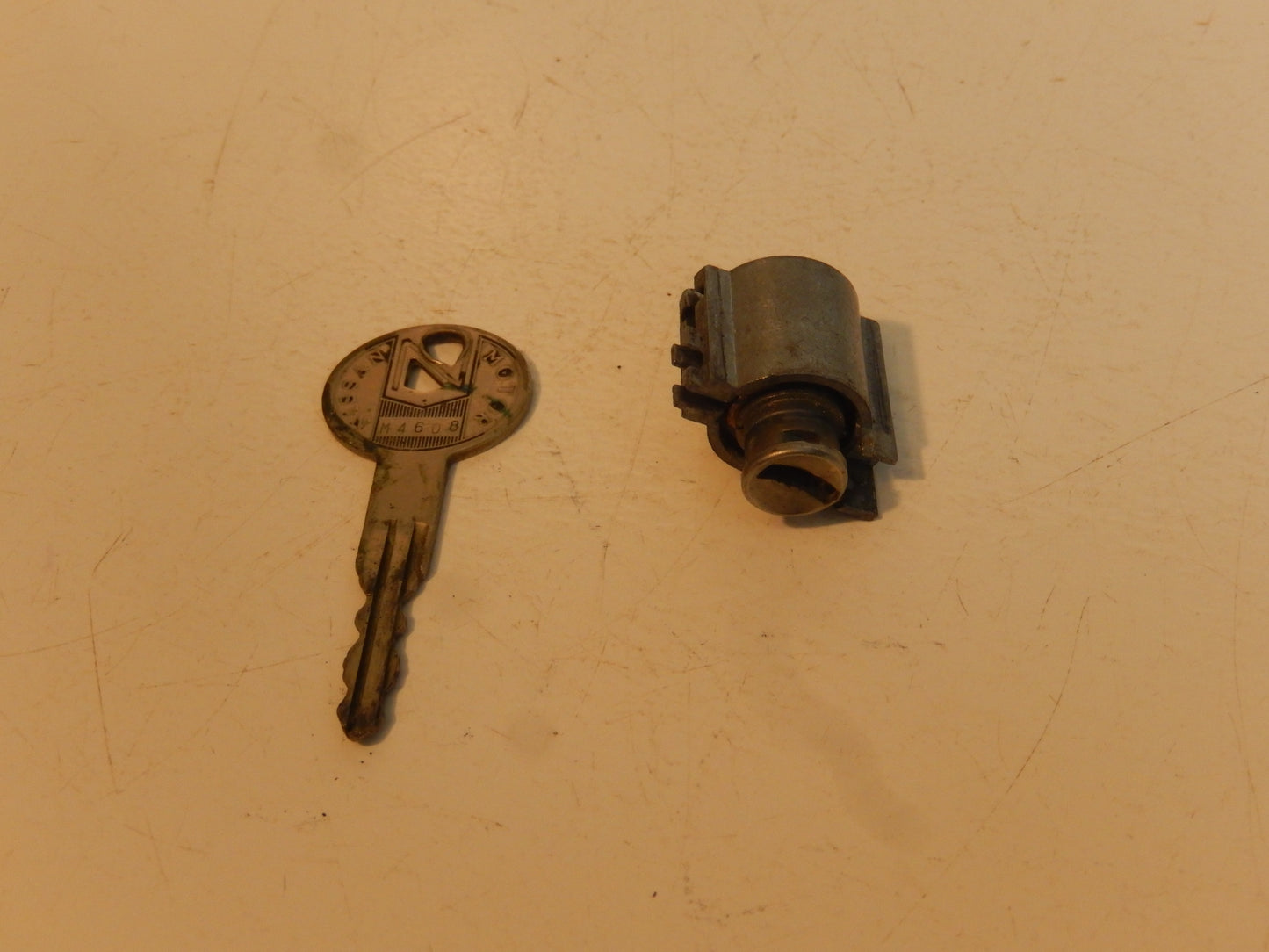 Datsun 240Z Ignition Tumbler with Key