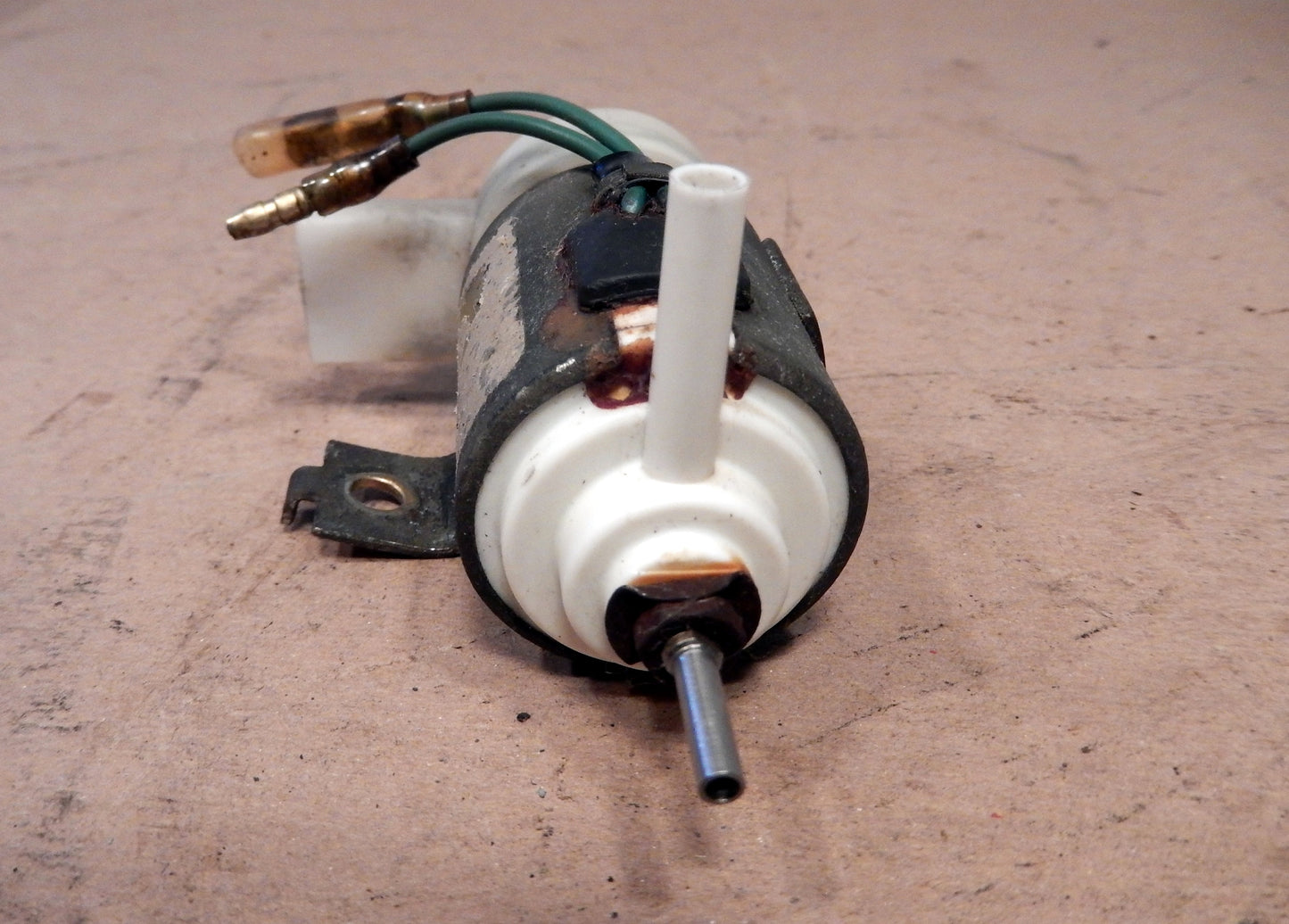 Datsun 280ZX Cruise Control Vacuum Pump