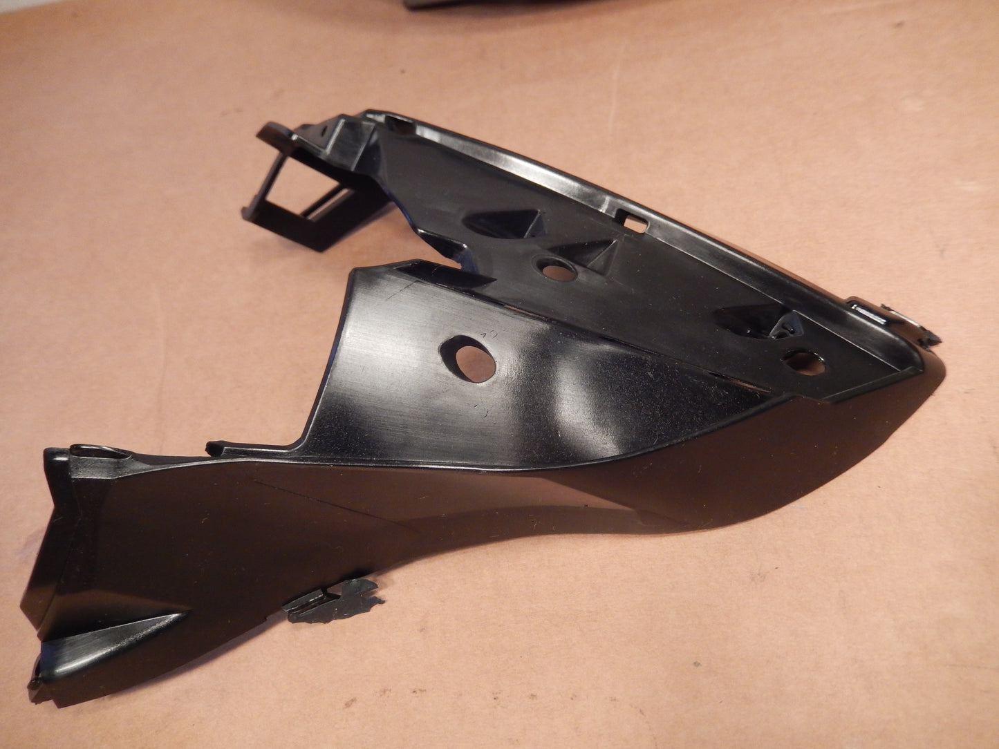Maserati 2014 - 2017 Ghibli and Quattroporte M - 139 Passengers Side Head Light Lens Inner Frame
