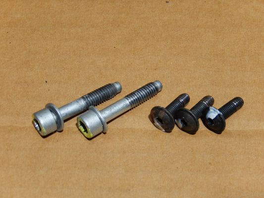 Maserati Quattroporte M139 Door Panel Fasteners