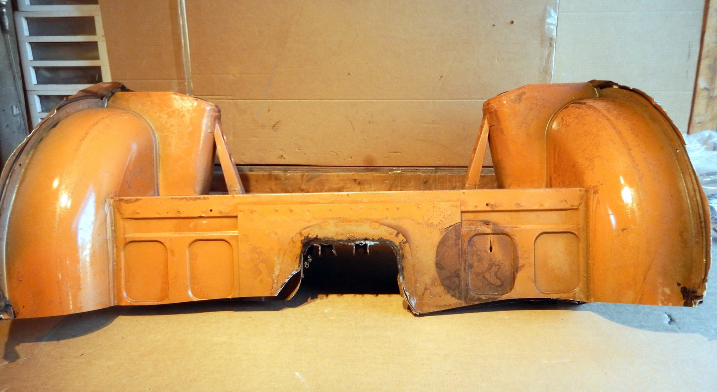 Datsun 240Z Rear Frame Body Cut