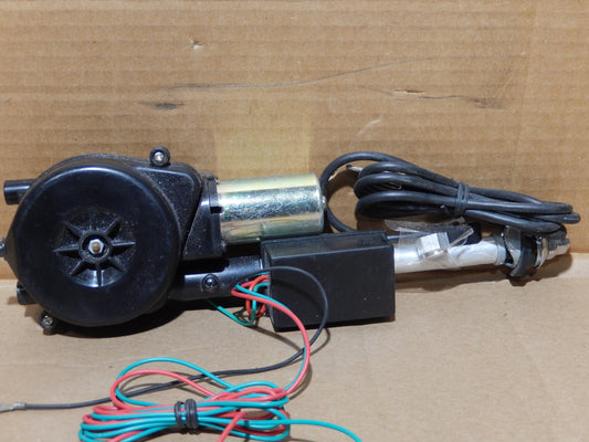 Datsun 240Z - 280Z NOS, New " Autoloc "Antenna Assembly