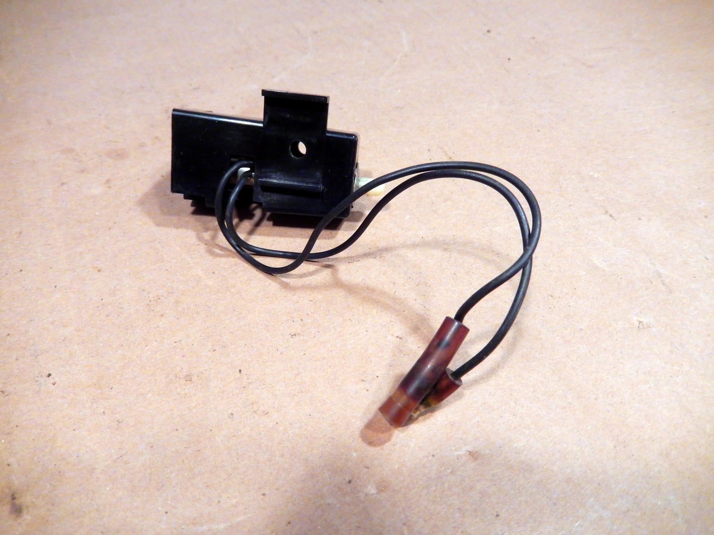 Datsun 280ZX Glove Box Light