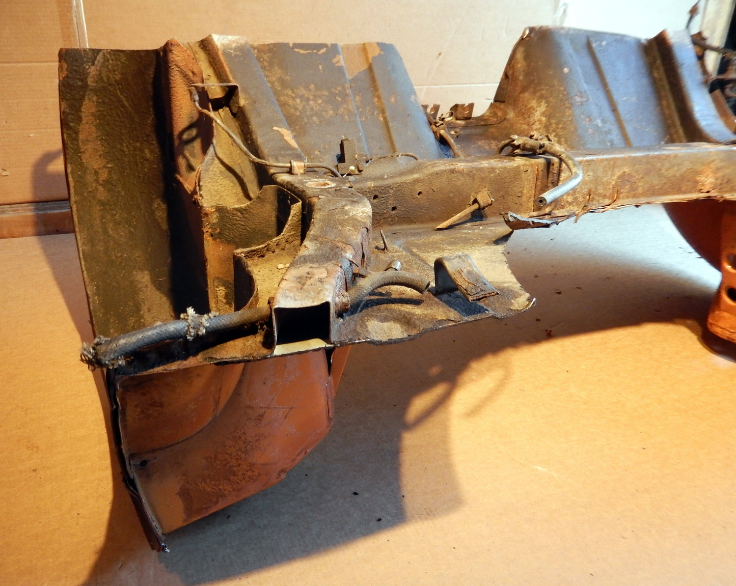 Datsun 240Z Rear Frame Body Cut