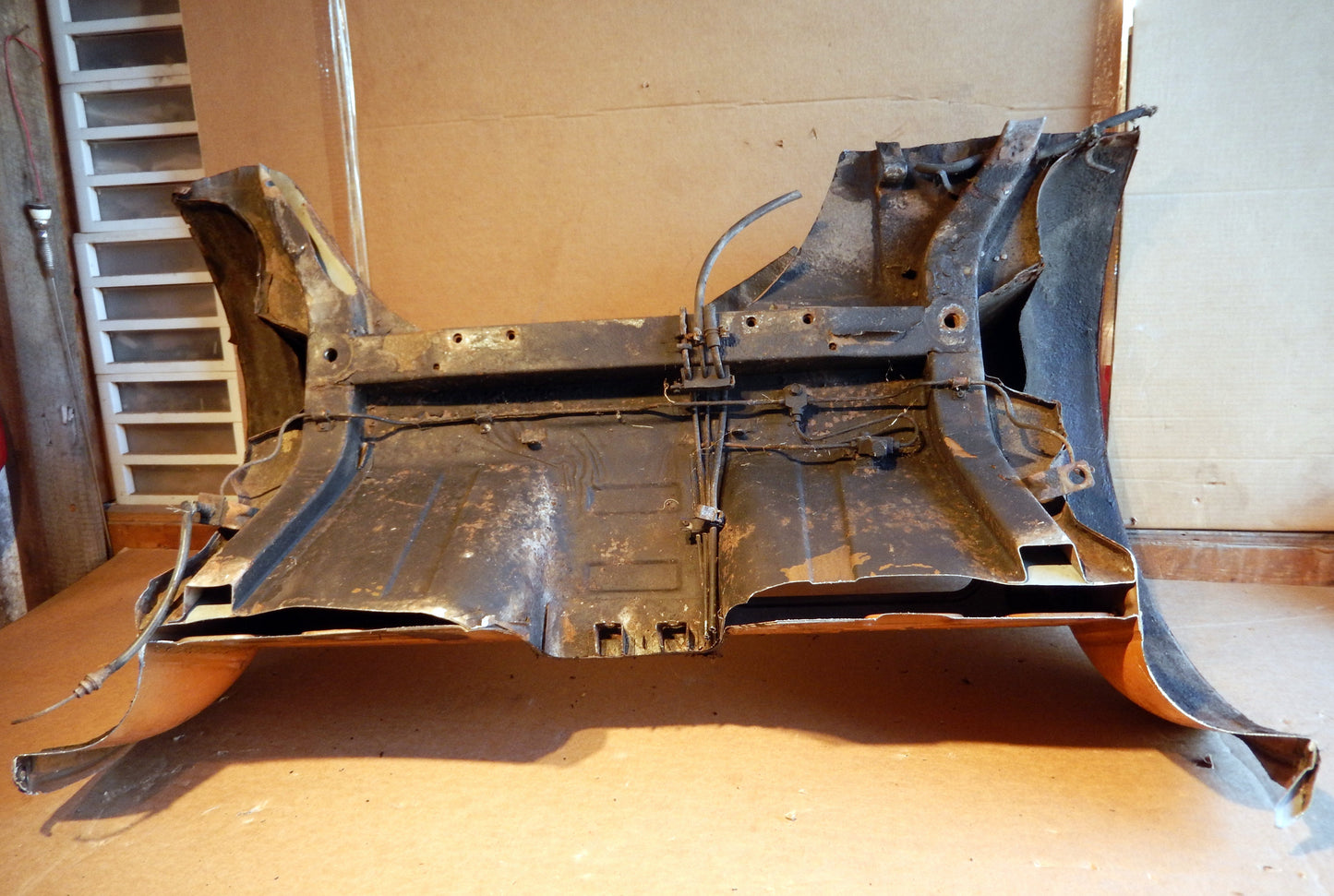 Datsun 240Z Rear Frame Body Cut