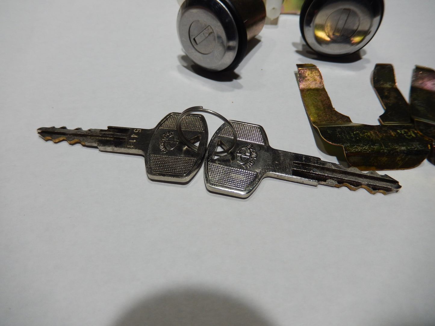 Datsun 240Z NEW Door Locks and keys