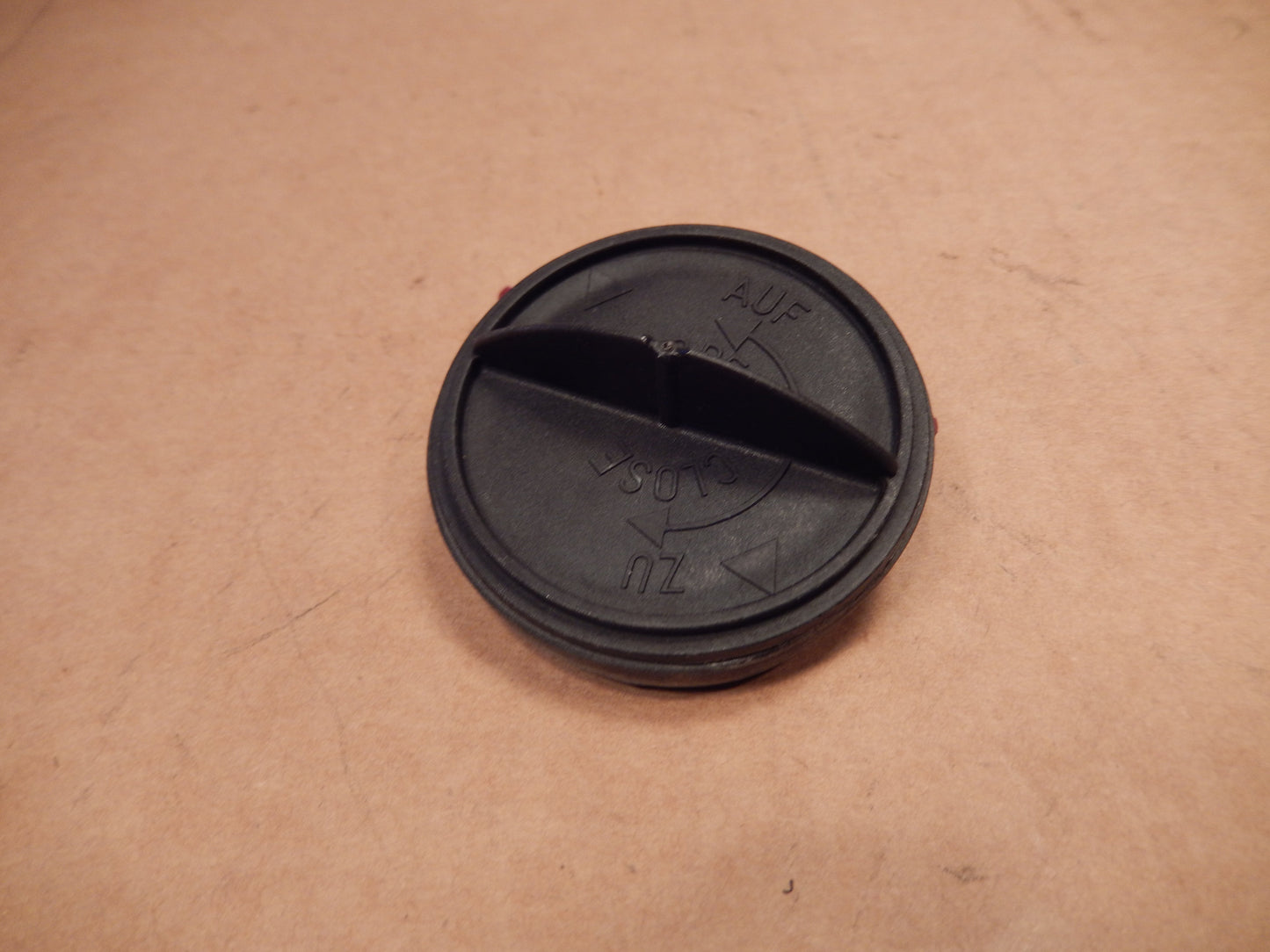 Maserati OEM 2014 - 2017 Ghibli and Quattroporte M - 139 Passenger Side Head Light Inspection Port Cap