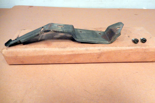 Datsun 280ZX Vacuum Pod Bracket