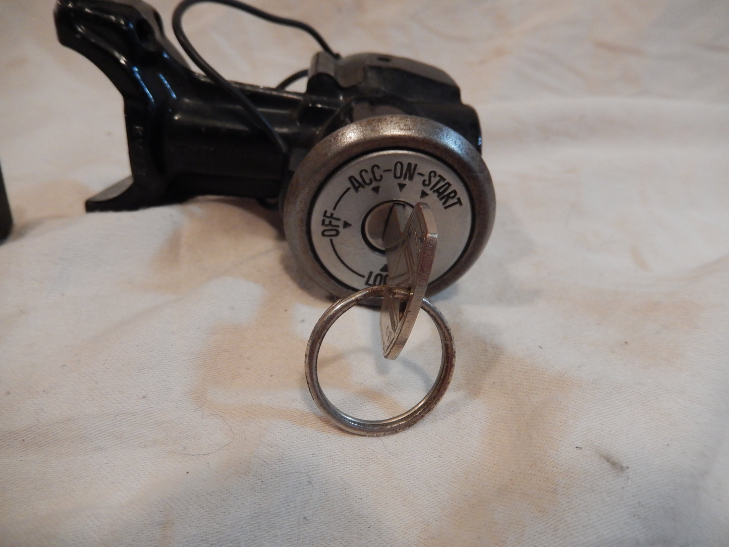 Datsun 240Z Ignition Lock with Key