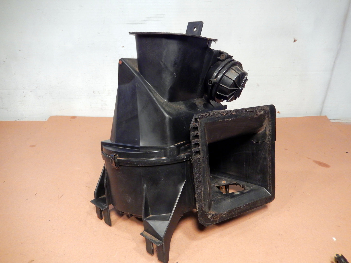 Datsun 280ZX Climate System Blower Box