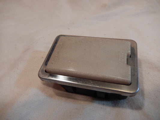 Datsun 240Z Overhead Courtesy Light