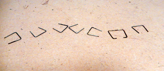 Datsun 280ZX Set of 7 Fuel Injector Clips