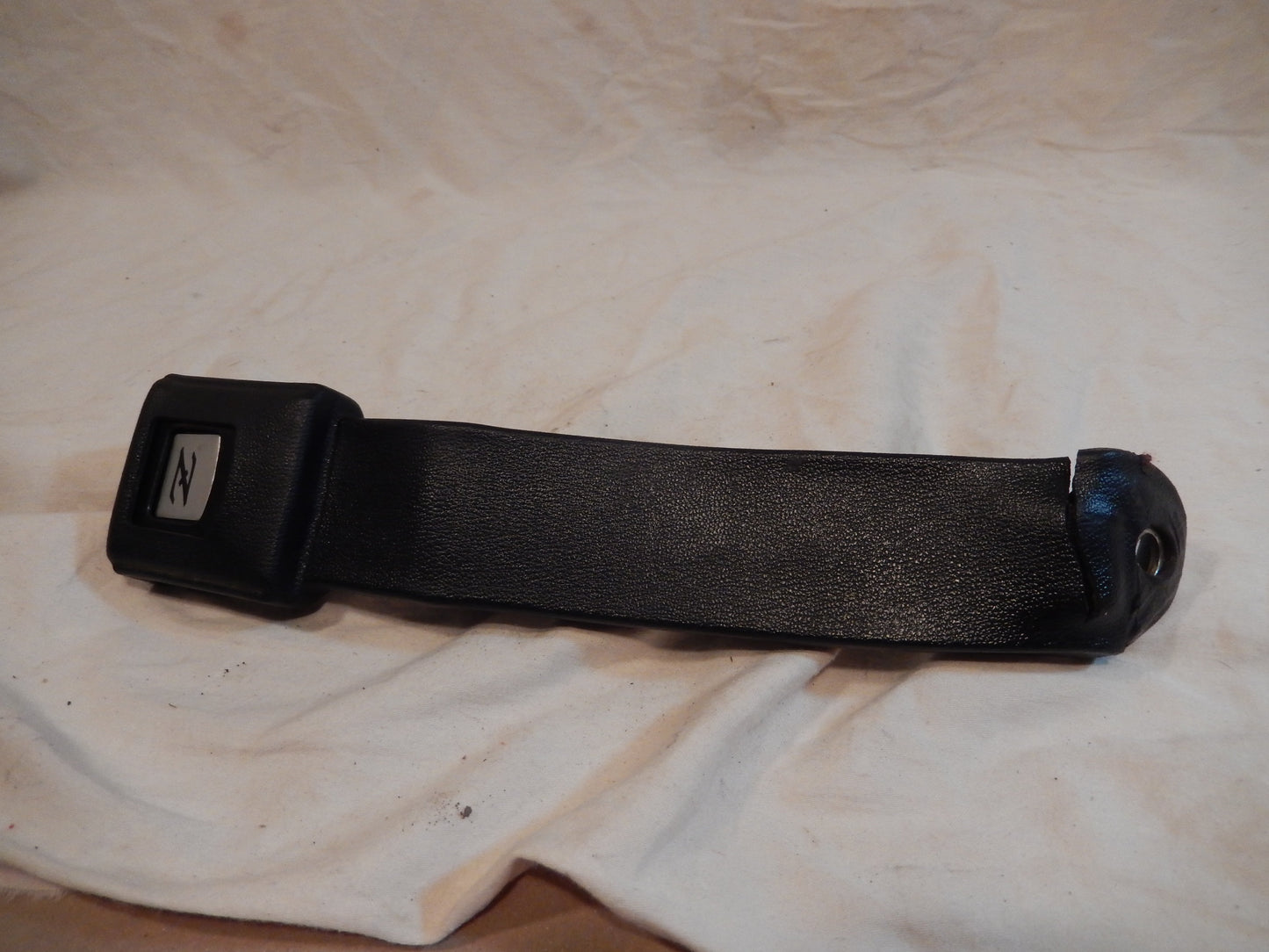Datsun 240Z Front Drivers Seat Belt Receiver