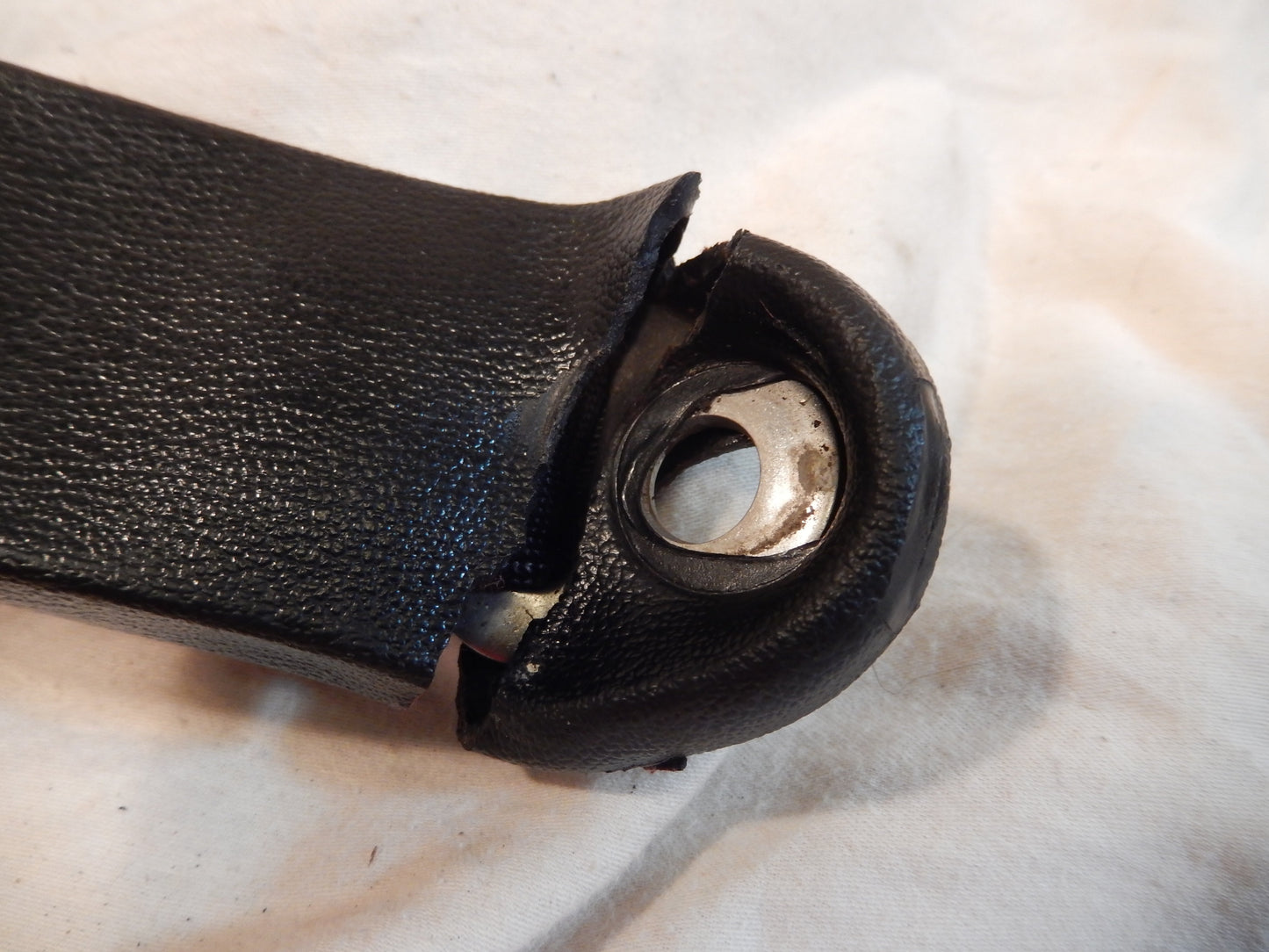 Datsun 240Z Front Drivers Seat Belt Receiver