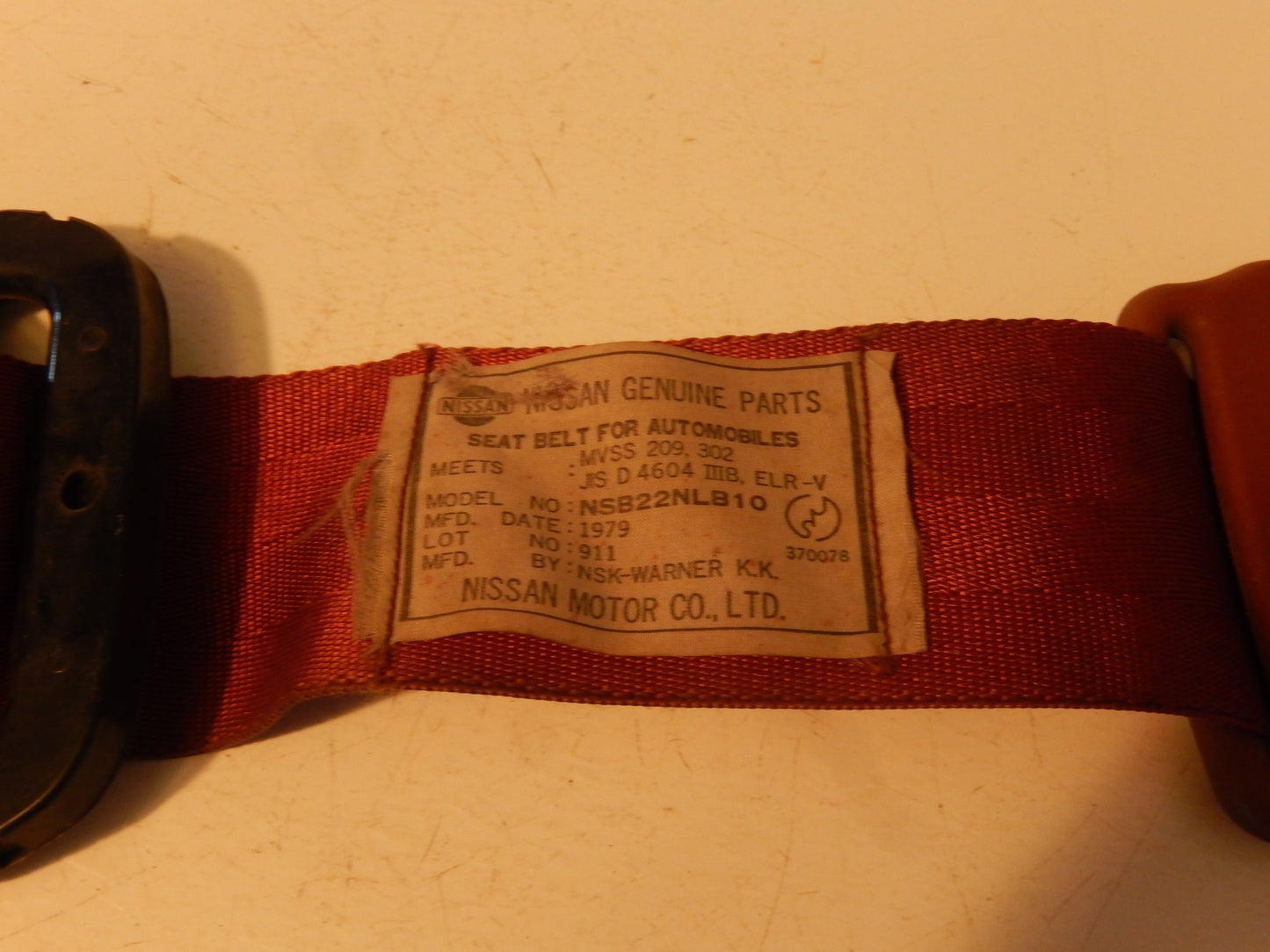 Datsun 280ZX Drivers Side Seat Belt Assembly PARTS