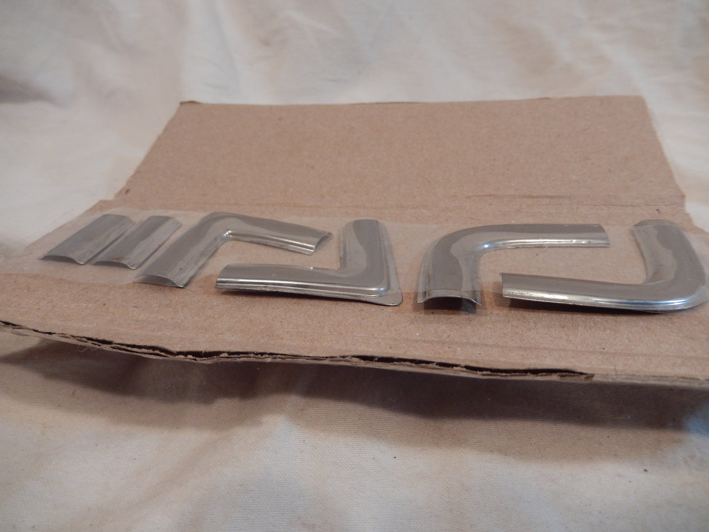 Datsun 240Z Windshield Trim Finishers Set