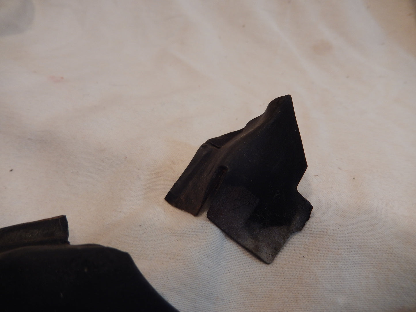 Datsun 240Z Passenger's Door Corner Seals