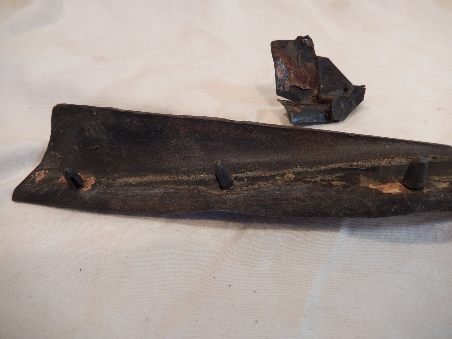 Datsun 240Z Passenger's Door Corner Seals