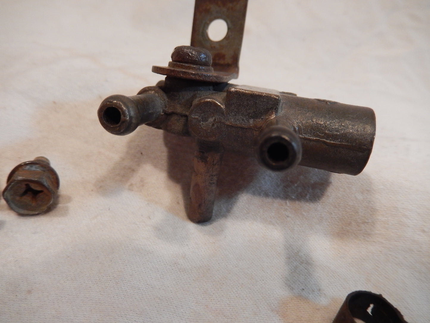 Datsun 280ZX Air Filter Box Vaccum Line Junction Block