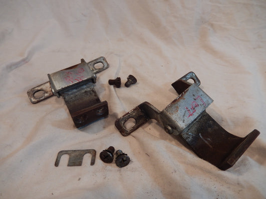 Datsun 240Z-280Z Pair of Rear Hatch Hinges
