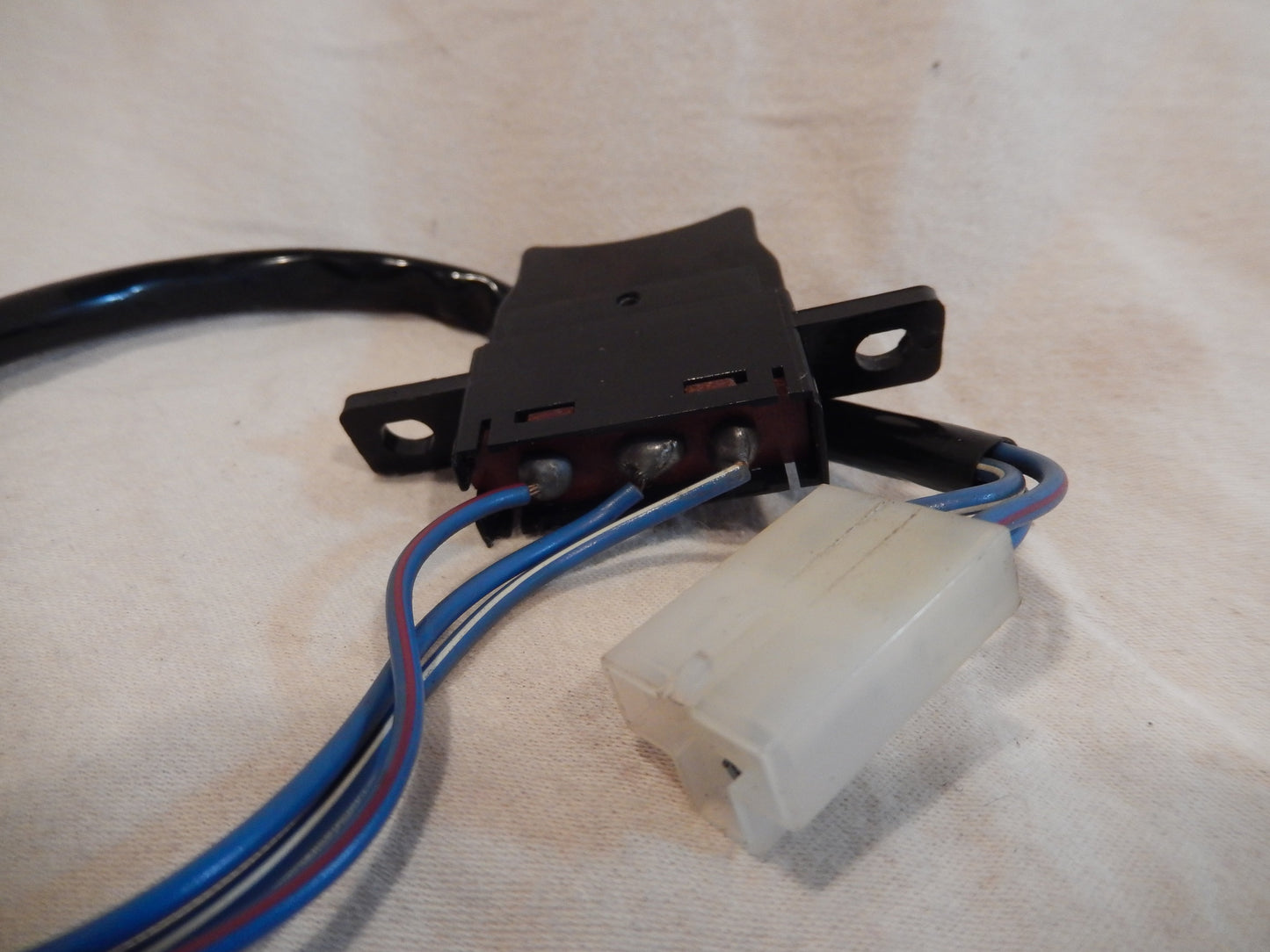 Datsun 240Z-280ZX Dashboard Antenna Switch