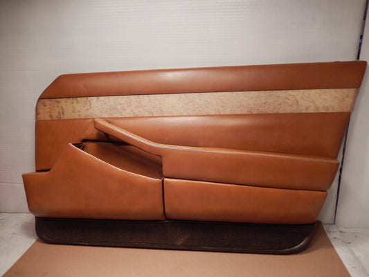 Maserati Quattroporte Three Front Passengers Door Interior Panel