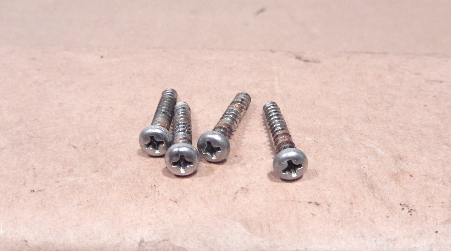 Datsun 240Z Side Marker Fasteners