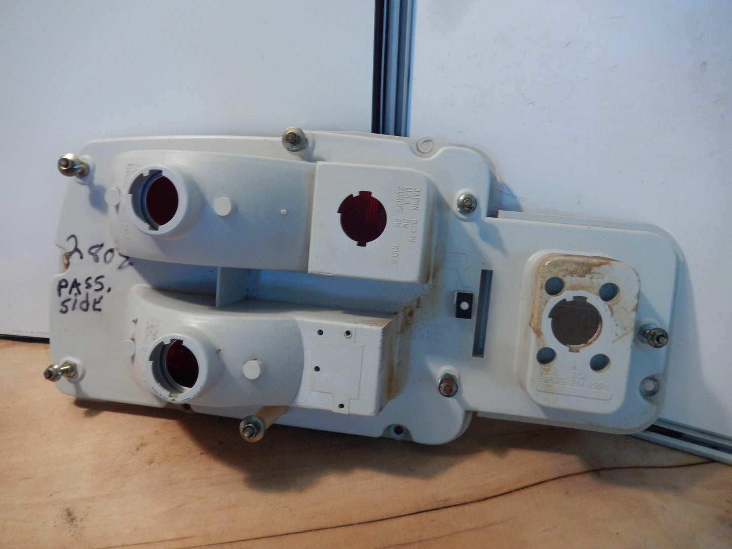 Datsun 280Z OEM Passengers Side Tail Light