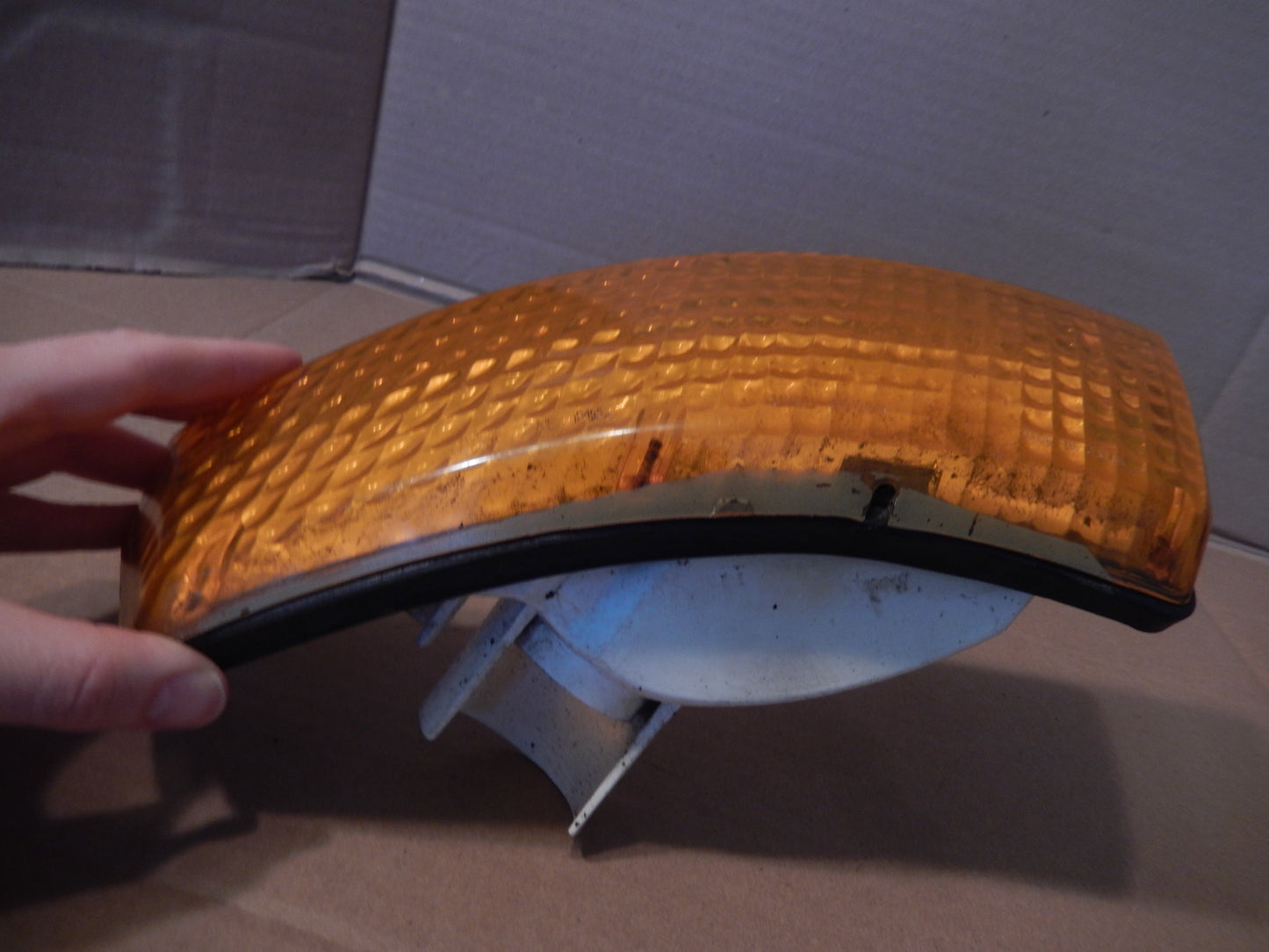 Datsun 240Z-260Z Front Passenger Turn Signal Assembly