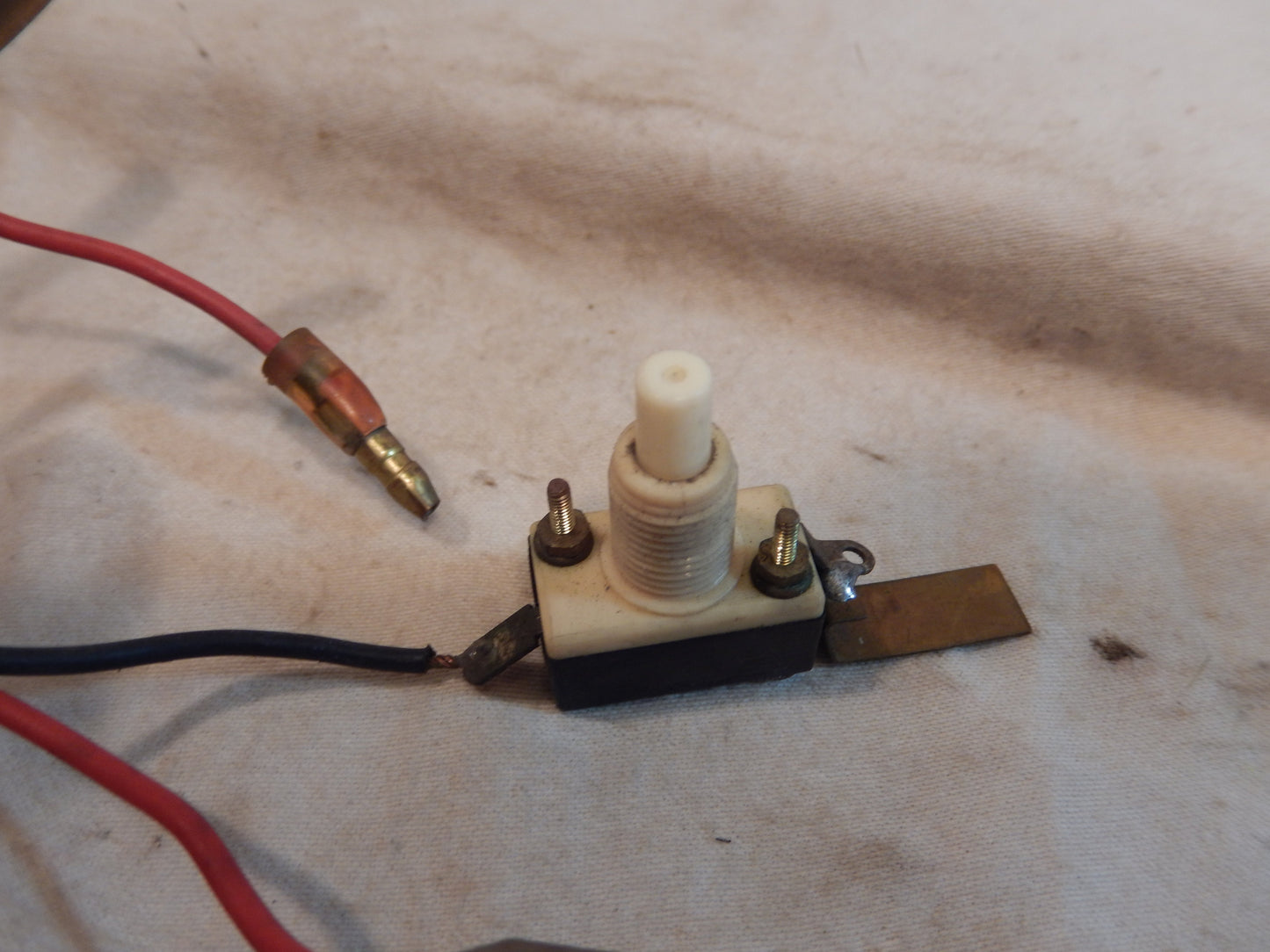 Datsun 240Z Pressure Switch