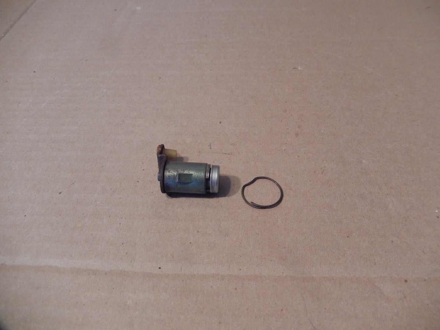 Datsun 280ZX Door Lock Tumbler w/ Clip Ring