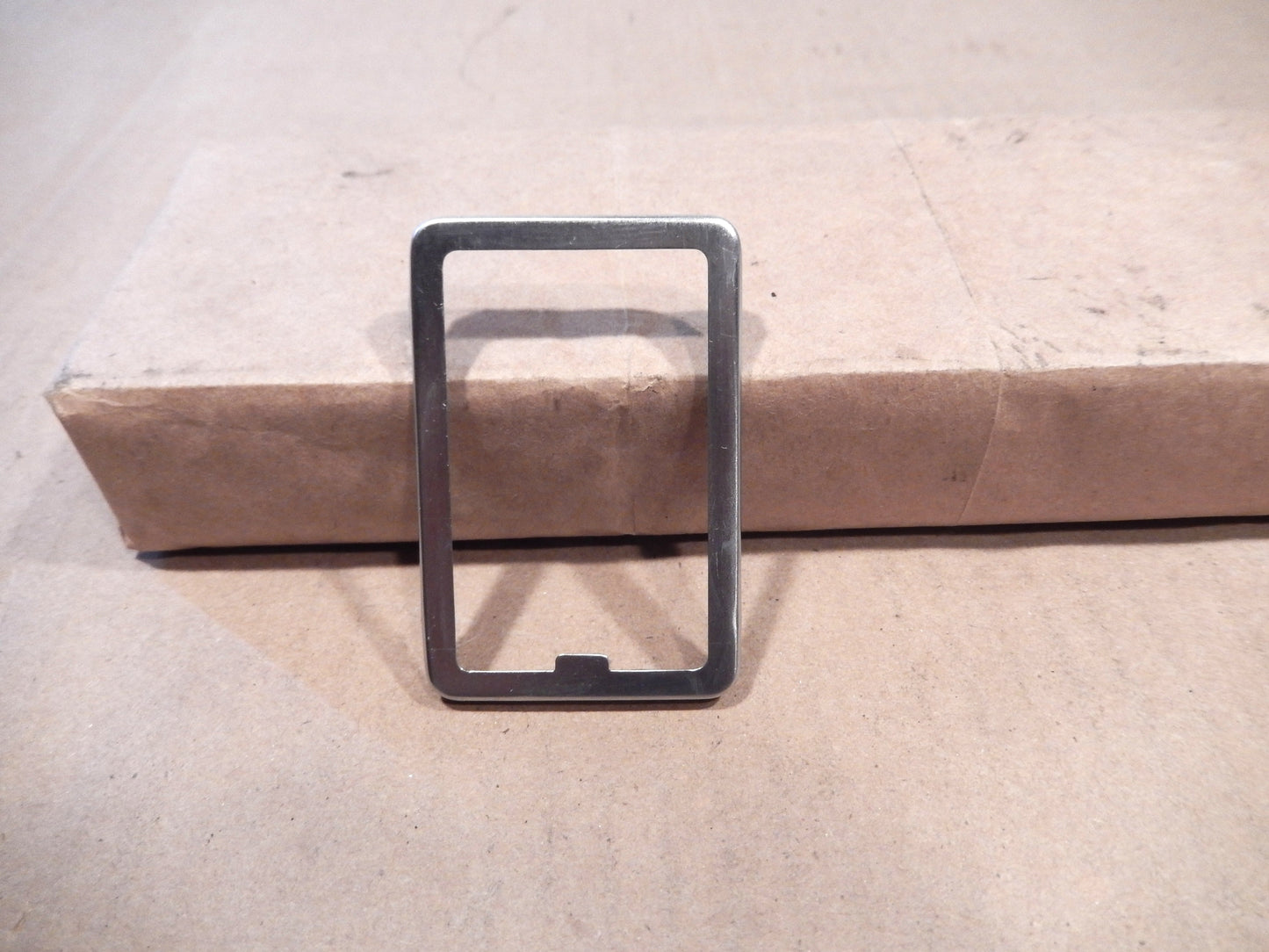 Datsun 240Z Overhead Courtesy Light Trim