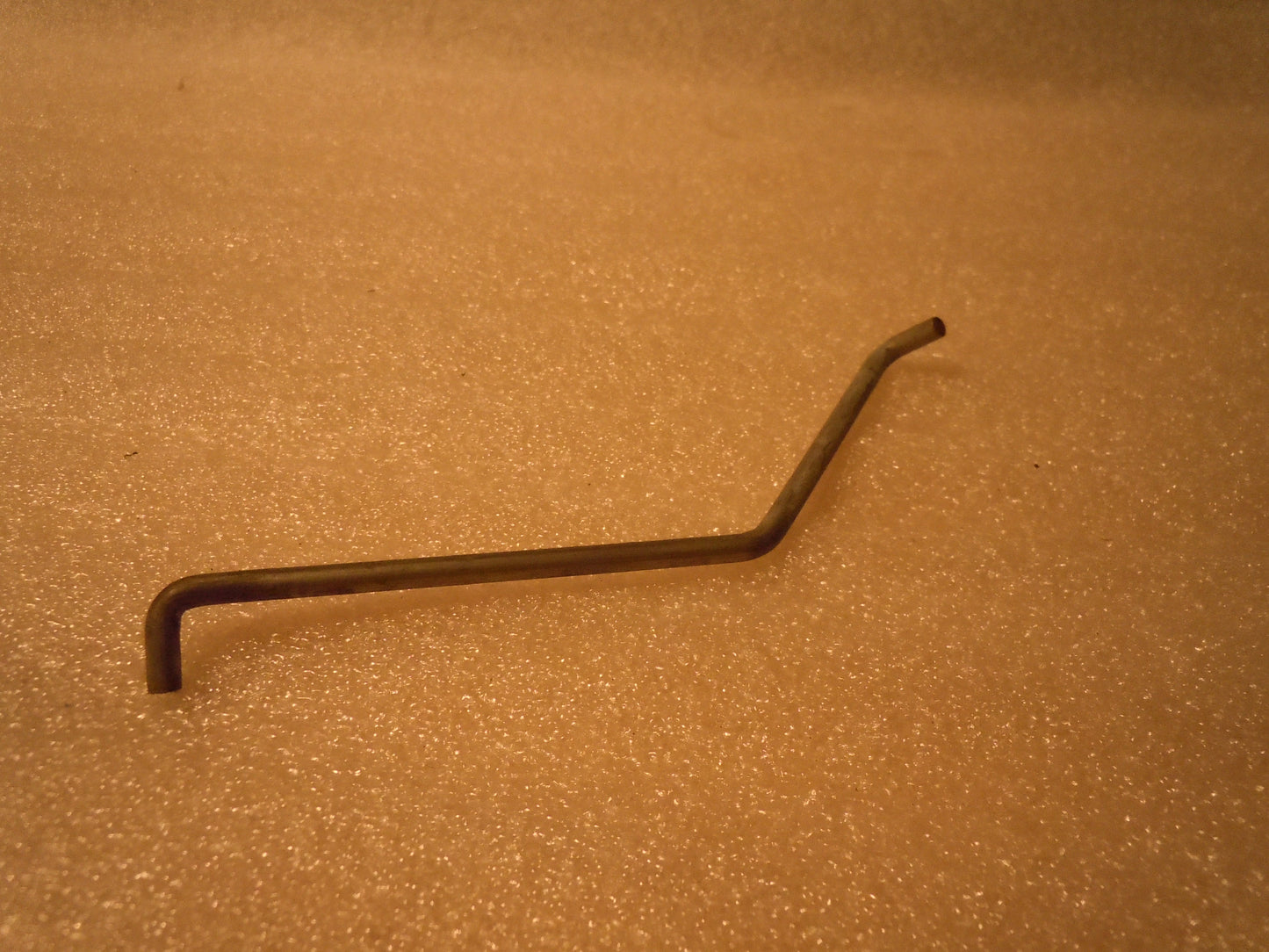 Maserati Quattroporte Front Drivers Door Handle Lever to Lock Rod