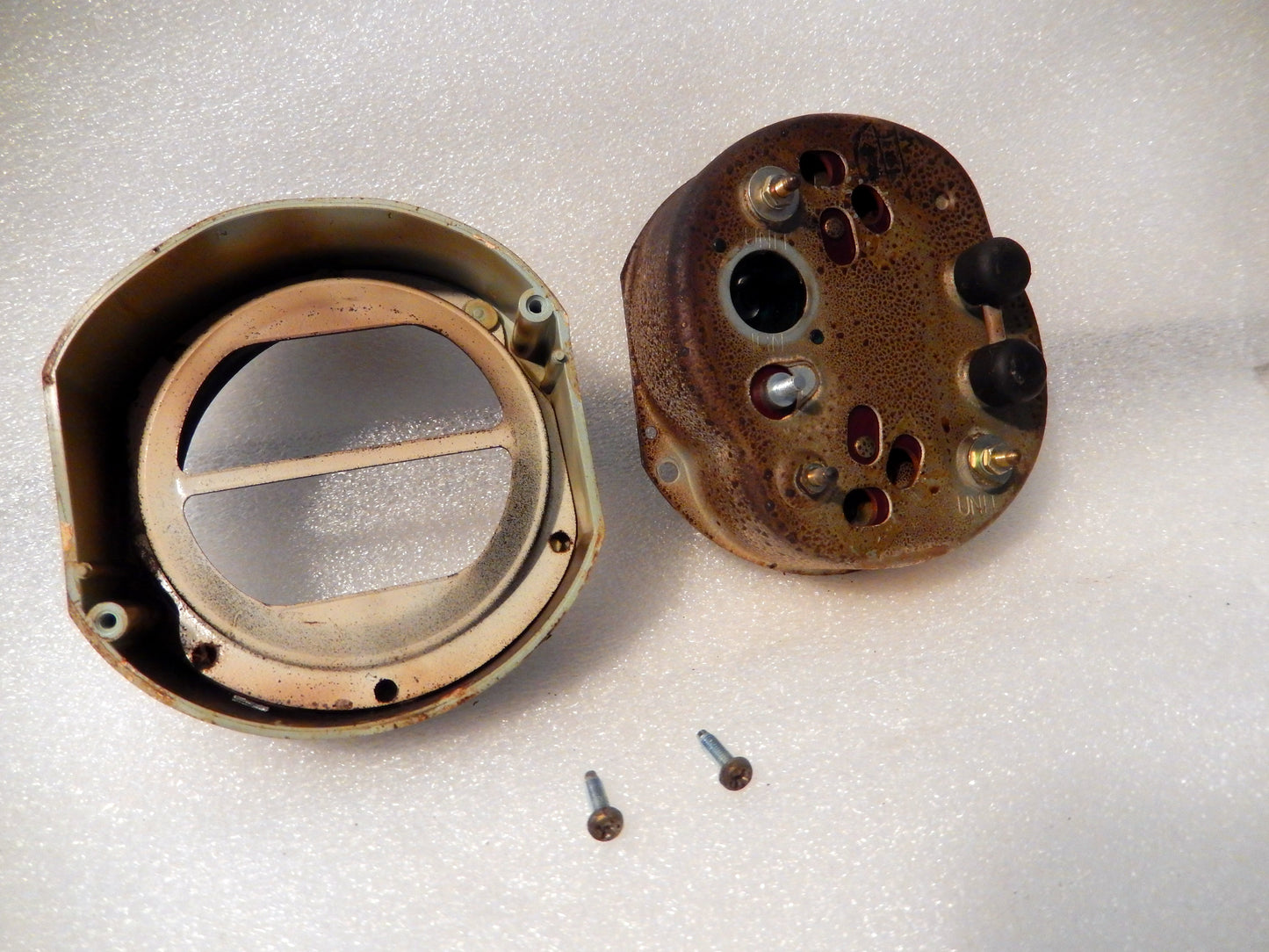 Datsun 240Z Water Temperature/Oil Pressure Gauge (For Parts Only)