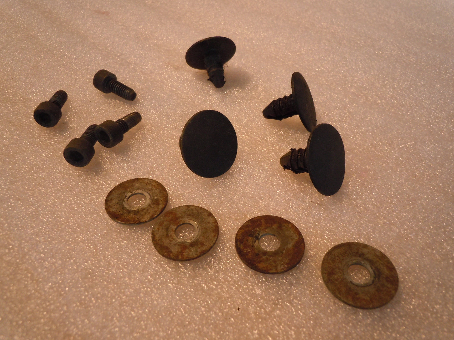 Maserati Quattroporte Wheel Well Liner Fastener Set