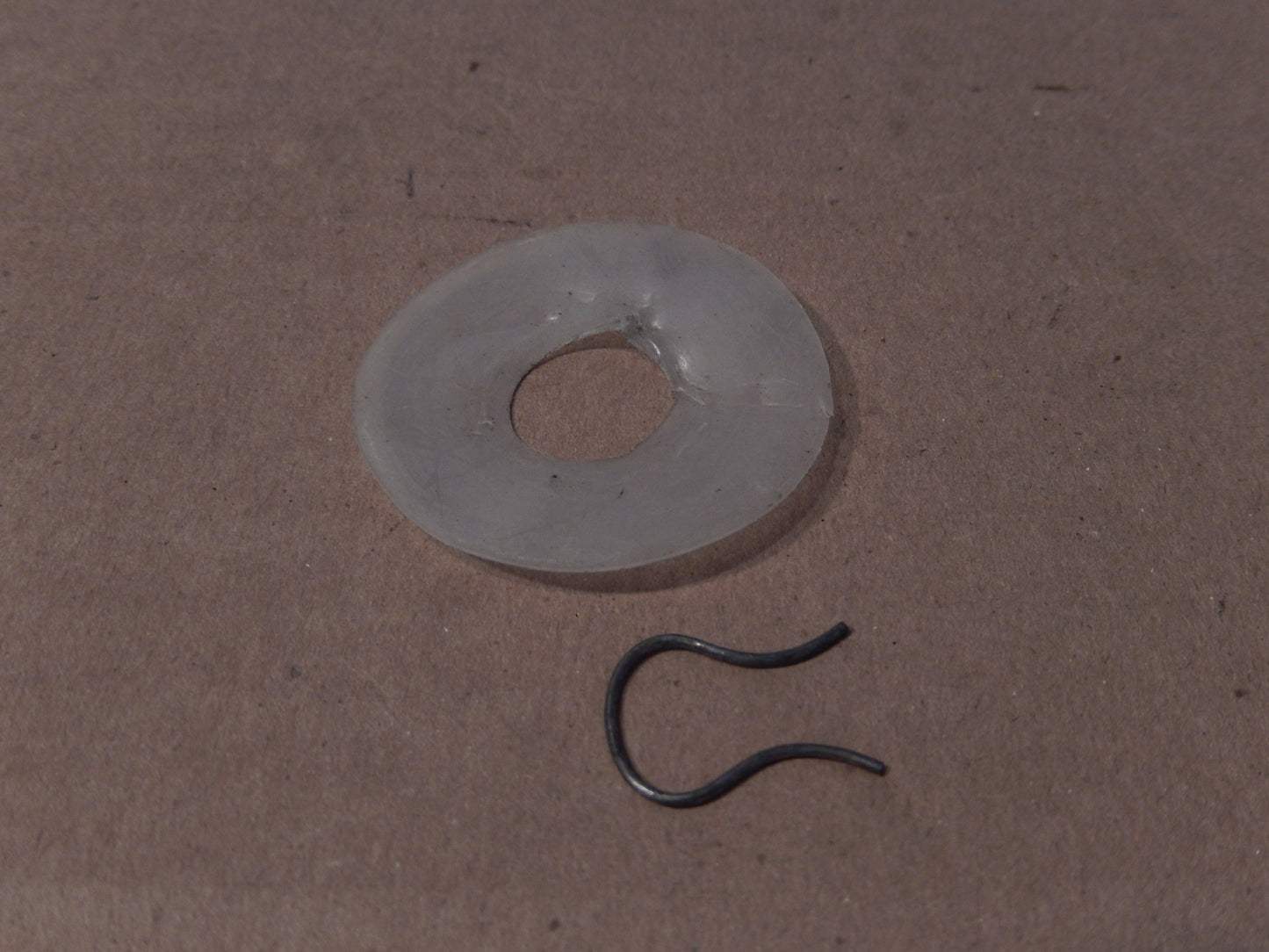 Datsun 240Z Window Crank Handle Washer and Clip