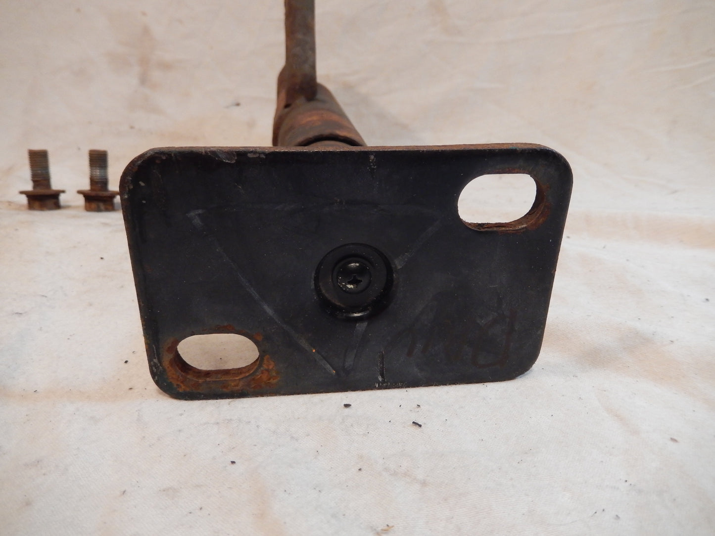 Datsun 280Z Front Drivers Side Bumper Mount