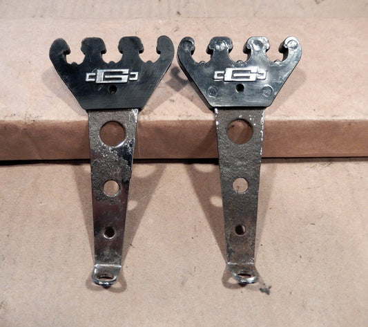 Datsun 240Z 280Z Pair of Aftermarket Ignition Wire Clips