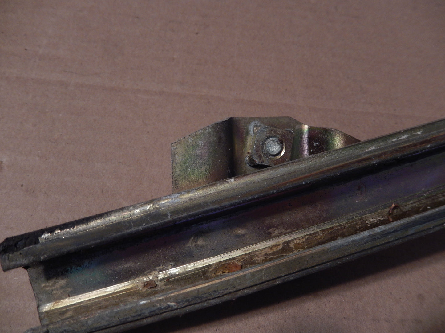 1980 Datsun 280ZX Passenger Door Front Window Glass Channel