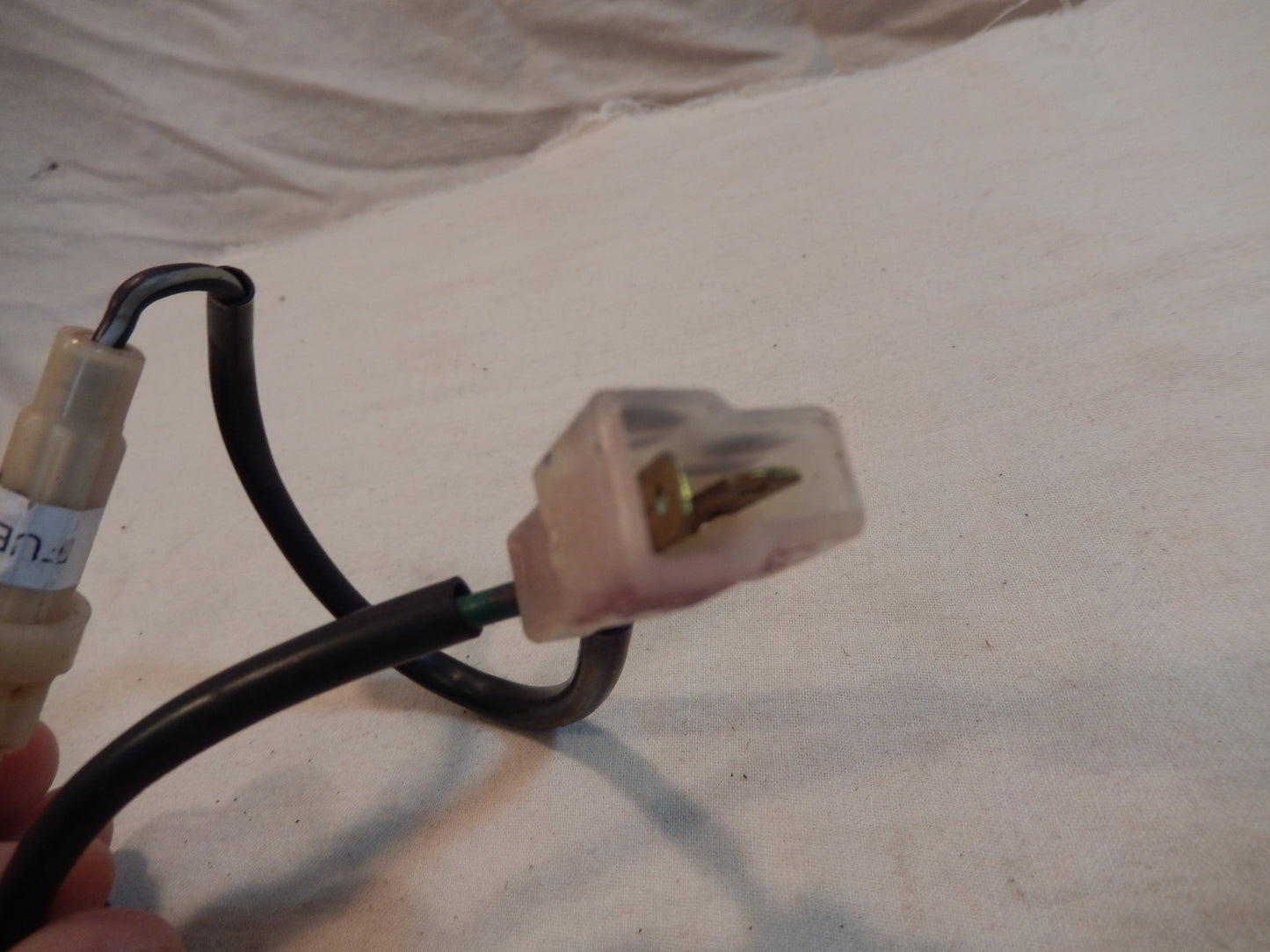 Datsun 240Z Fuel Pump Fuse Block